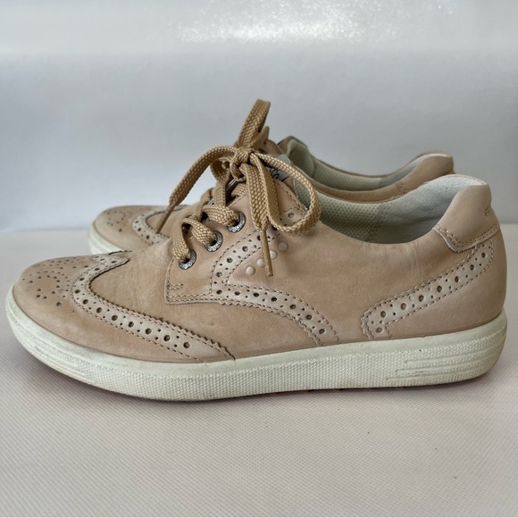 ecco spikeless golf shoes on sale